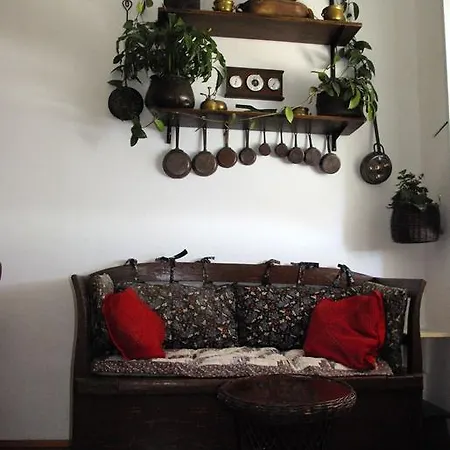 Anic Beachside Escape Apartment *